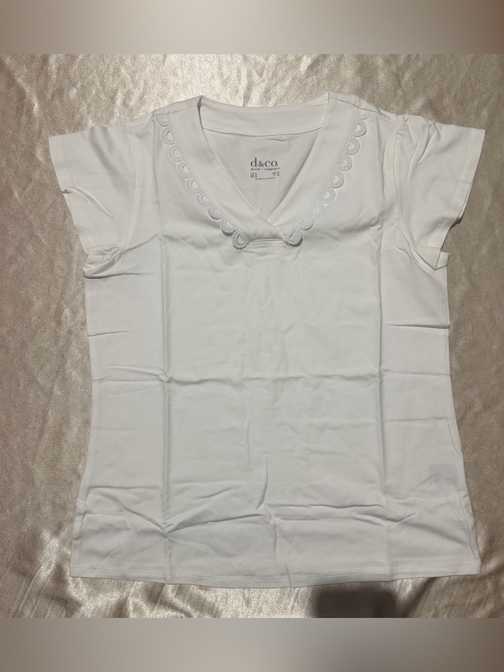 Denim & Co. Favorite Jersey V-Neck Flutter Sleeve Lace Top small A649613 nwot